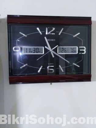 Wall clock